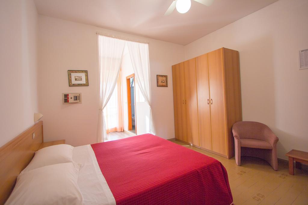 Casa Portofino Rooms&Breakfast Cesenatico Oda fotoğraf